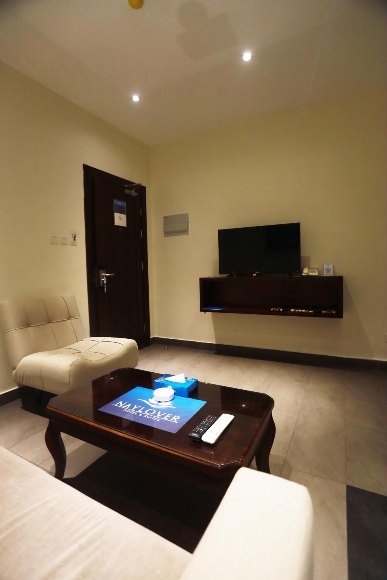 Naylover Hotel Suites Амман Экстерьер фото