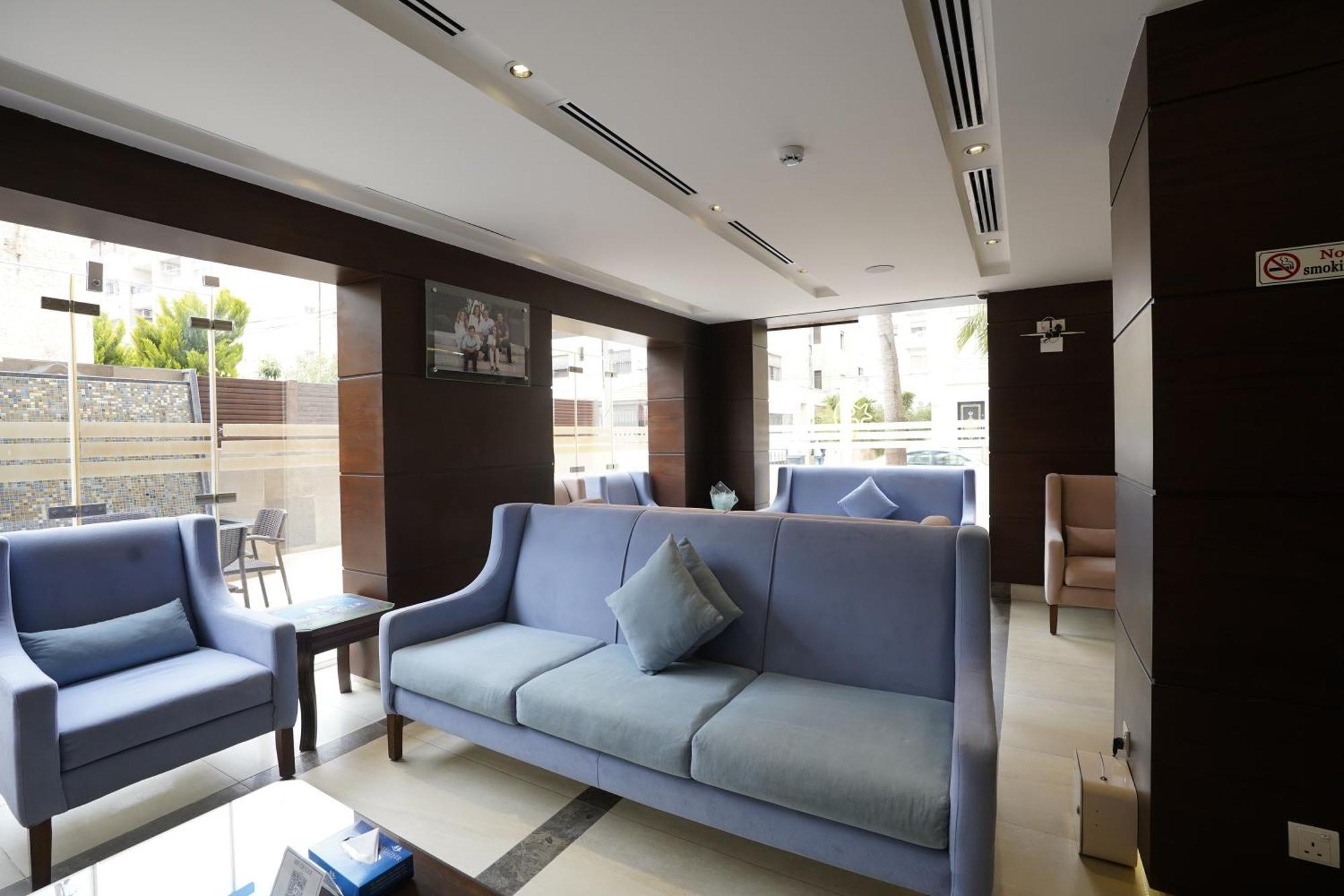 Naylover Hotel Suites Амман Экстерьер фото