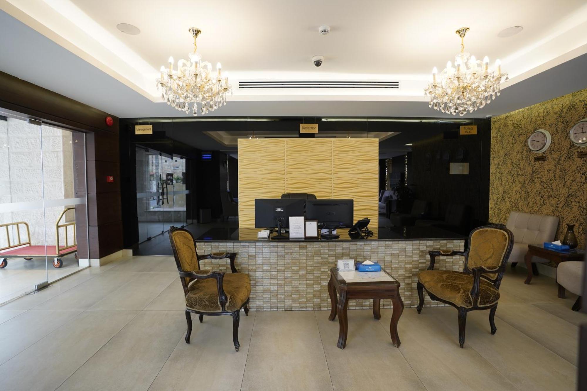 Naylover Hotel Suites Амман Экстерьер фото