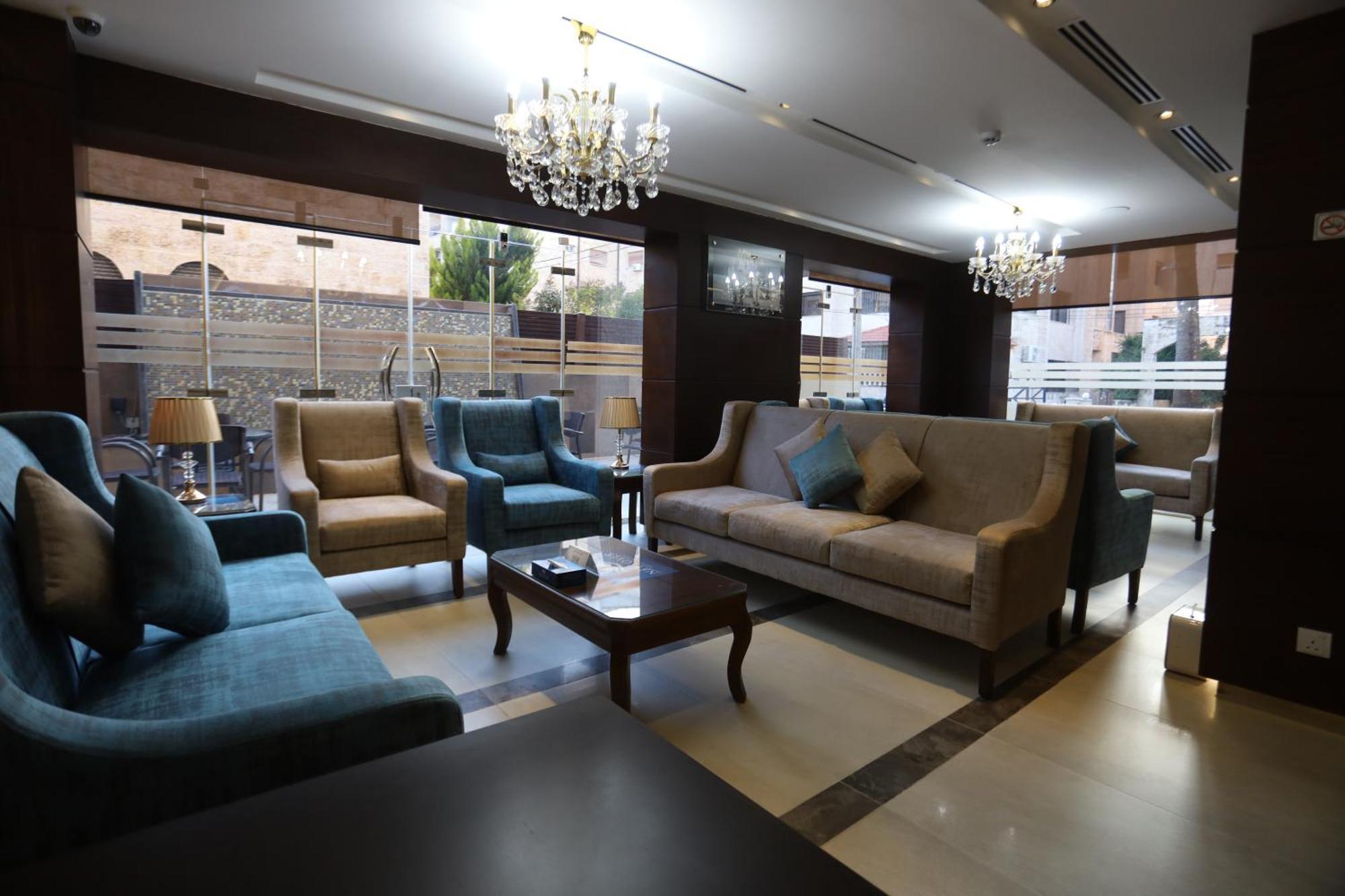 Naylover Hotel Suites Амман Экстерьер фото