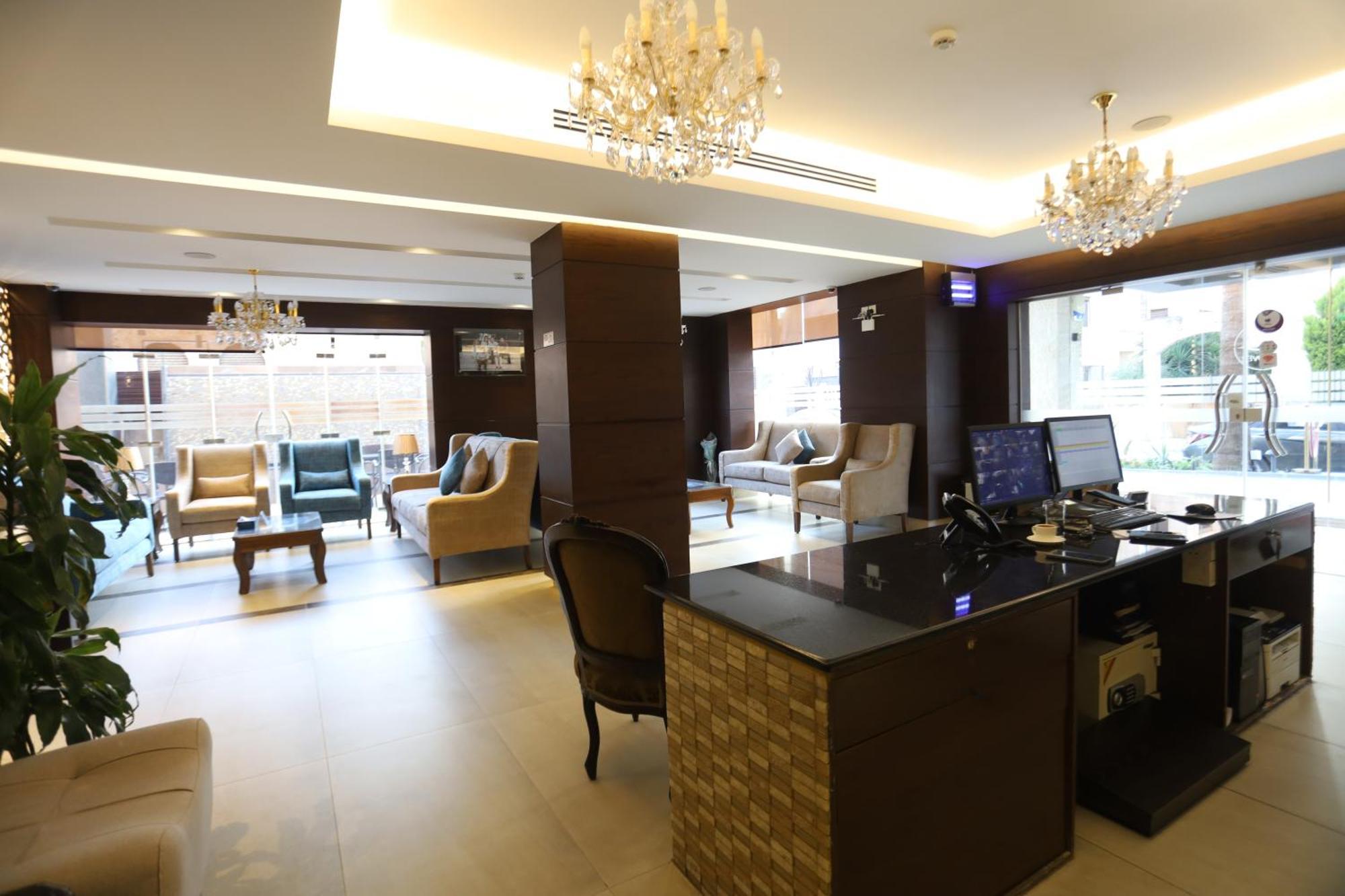 Naylover Hotel Suites Амман Экстерьер фото