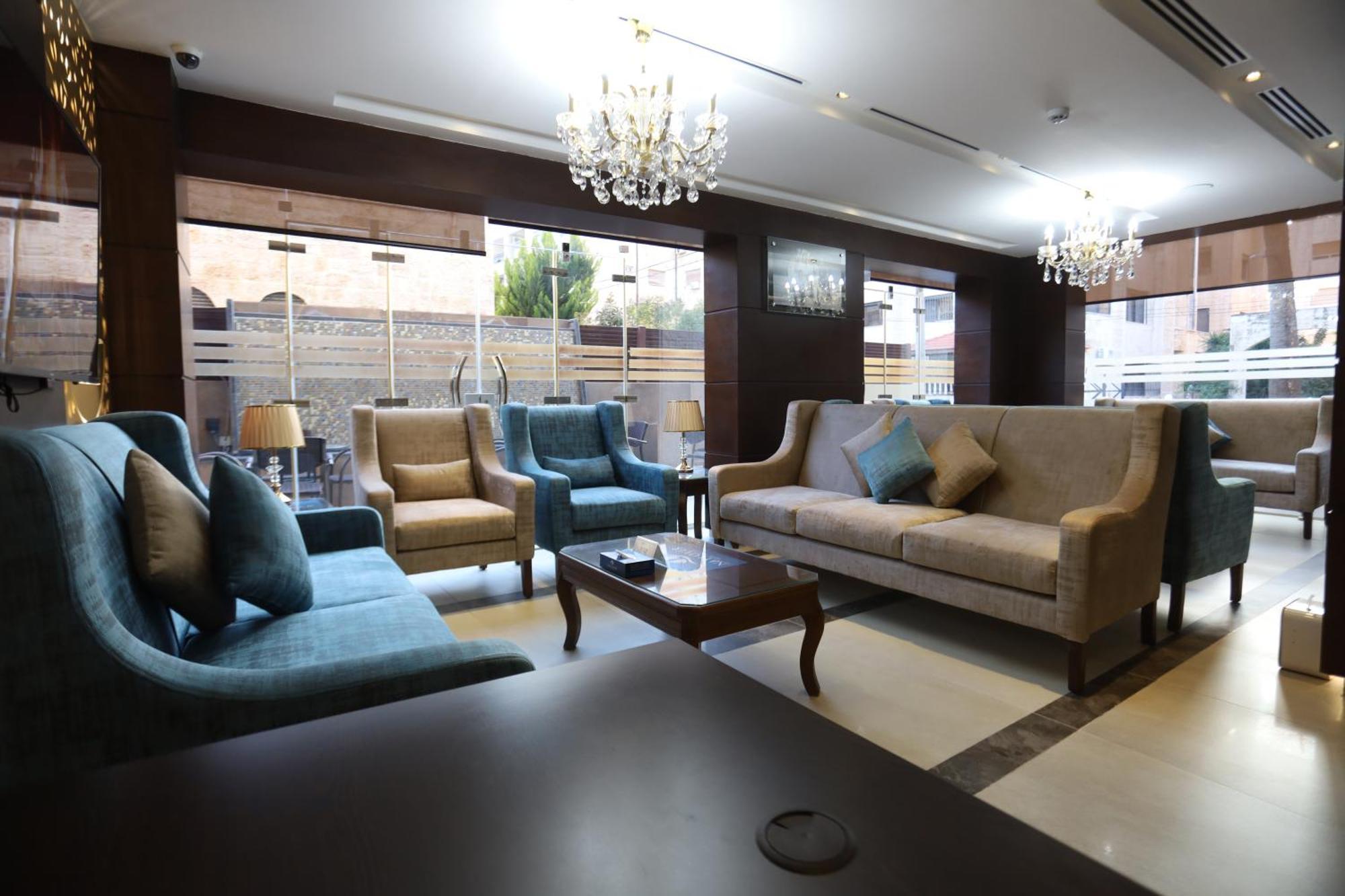 Naylover Hotel Suites Амман Экстерьер фото